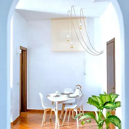 Posillipo Appartement *
